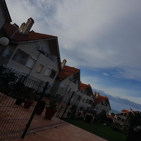 Апартаменты La Caleta De Могро Экстерьер фото